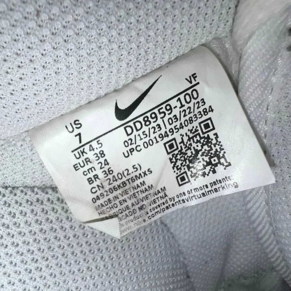 Nike Air‎ Force 1 Triple White DD8959-100 Womans US 7 EU 38 Leather Sneaker Shoe